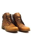 Botas de cuero para hombre casuales San Polos 3146 en color miel vista de lado.