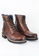 Botas leñadoras de cuero para hombre color miel marca San Polos, vista de perfil
